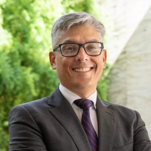 Prof. Victor Umaña